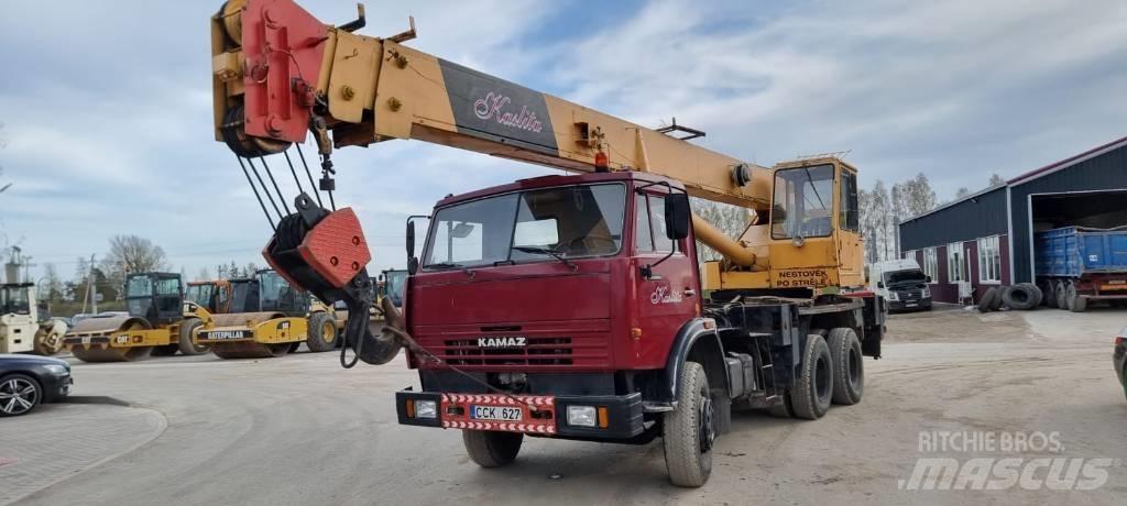 Kamaz 25T Mobile and all terrain cranes
