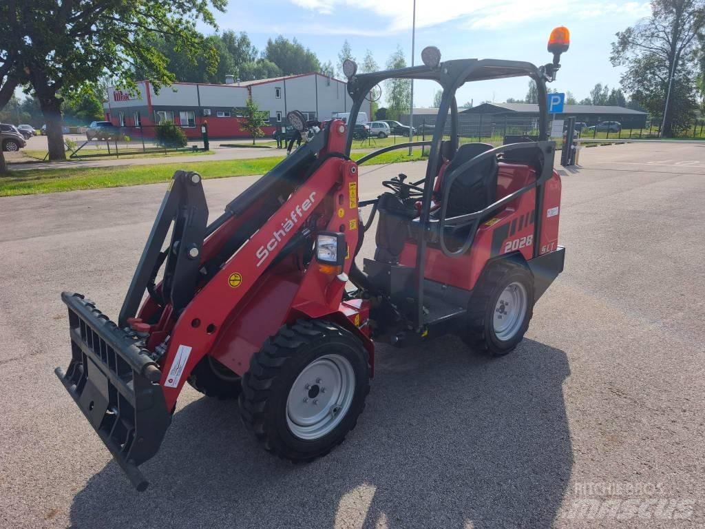 Schäffer 2028 SLT Multi purpose loaders