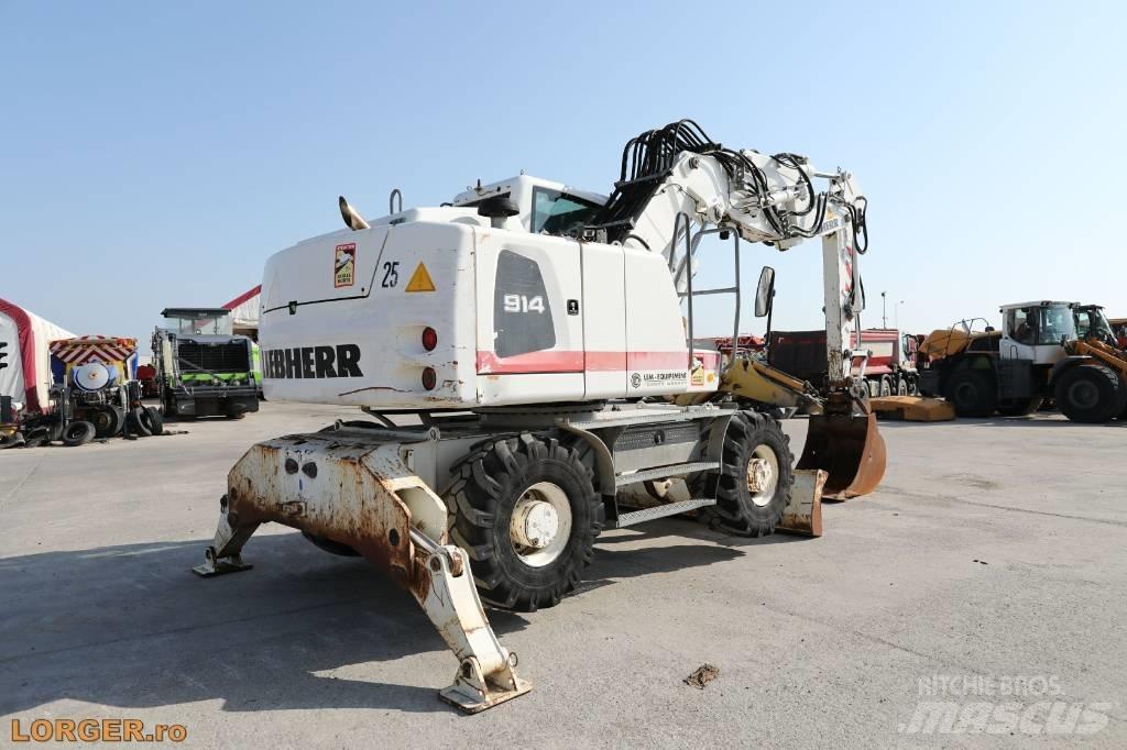Liebherr A 914 Wheeled Excavators