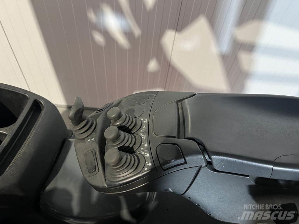Linde E14-02 Electric Forklifts