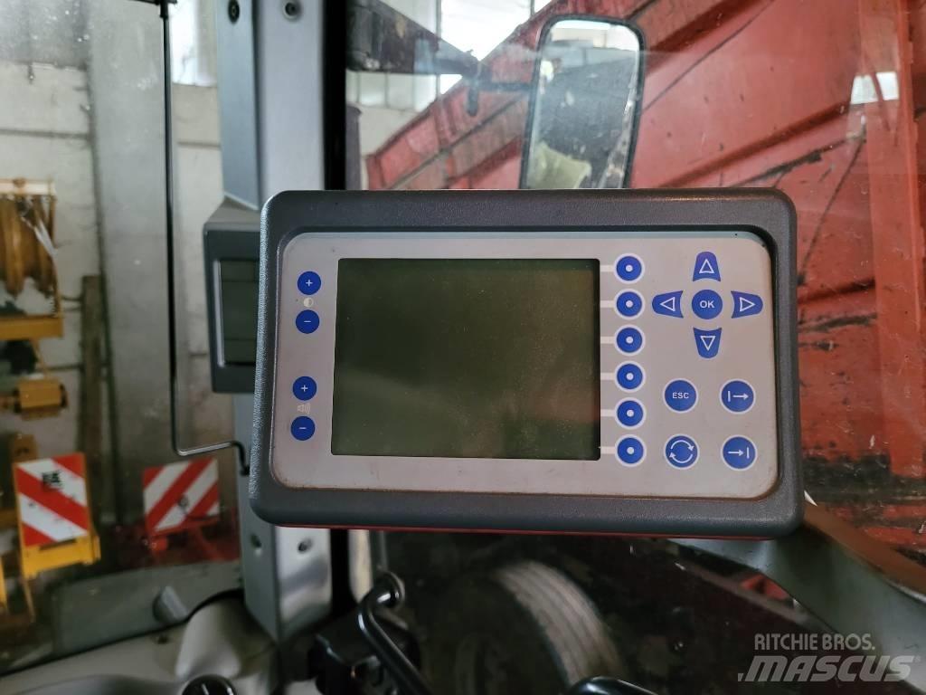 Kuhn VB 2160 Round Balers
