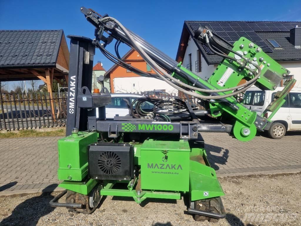 Mazaka 1000 CW Diesel pile hammers