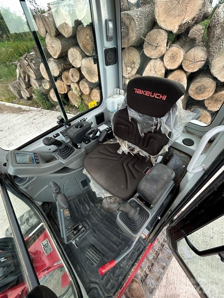 Takeuchi TB 225 Mini Excavators <7t (Mini Diggers)