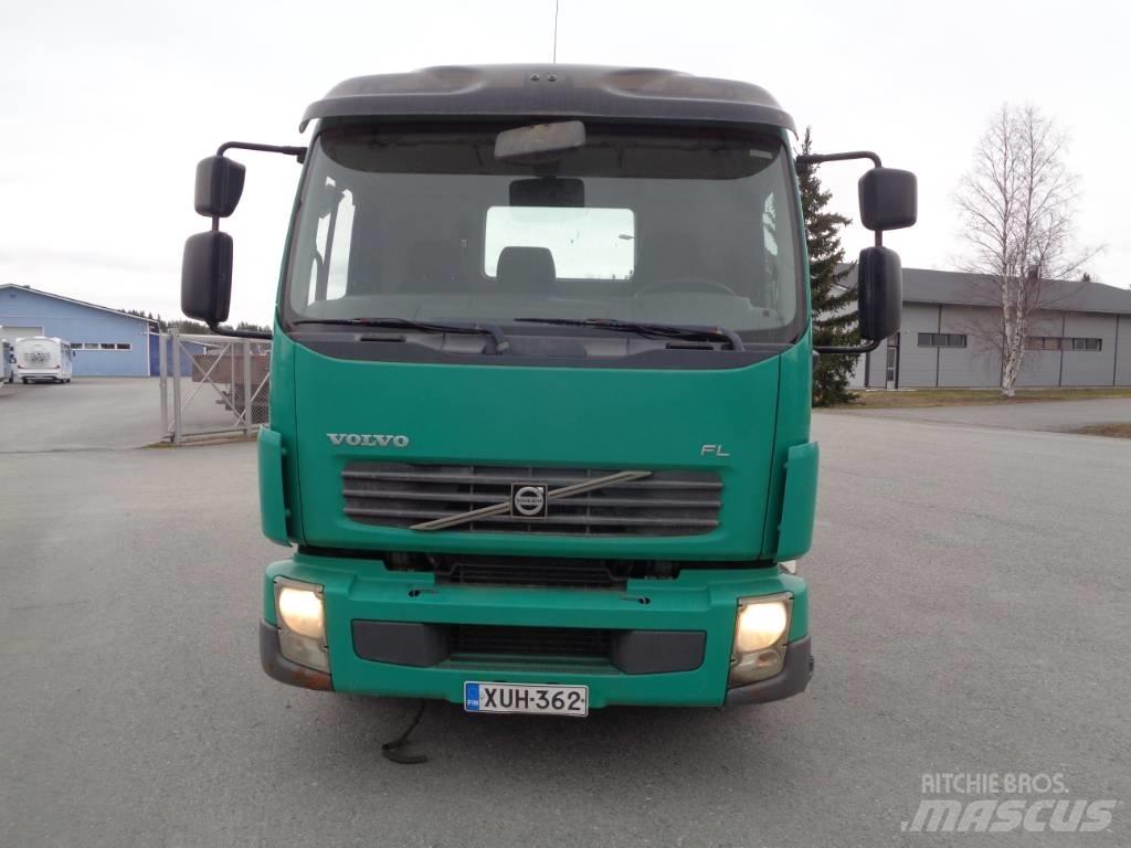 Volvo FL 240 4x2 Demountable Trucks