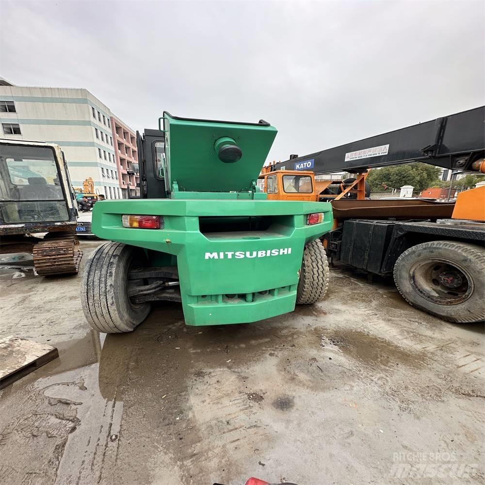 Mitsubishi FD160 Diesel Forklifts