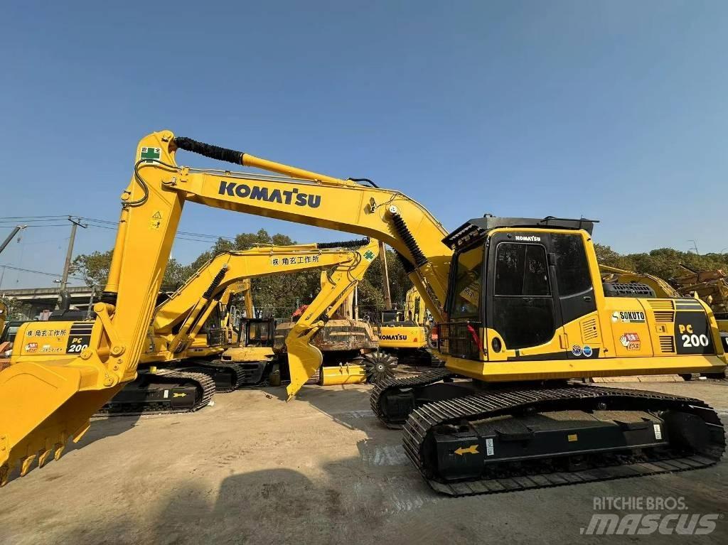 Komatsu PC 200 Crawler Excavators