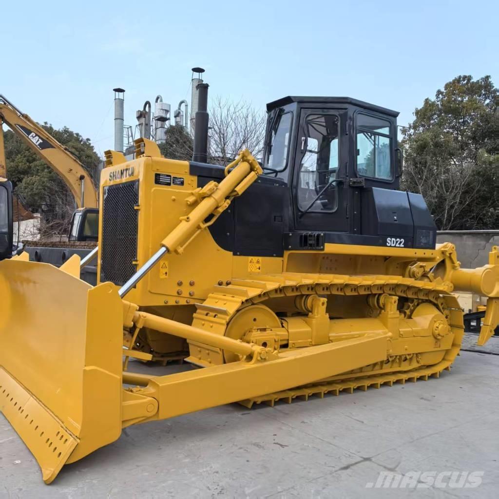 Shantui SD 22 Crawler dozers