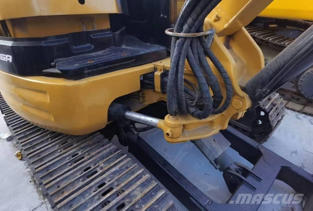 CAT 304 CR Mini Excavators <7t (Mini Diggers)