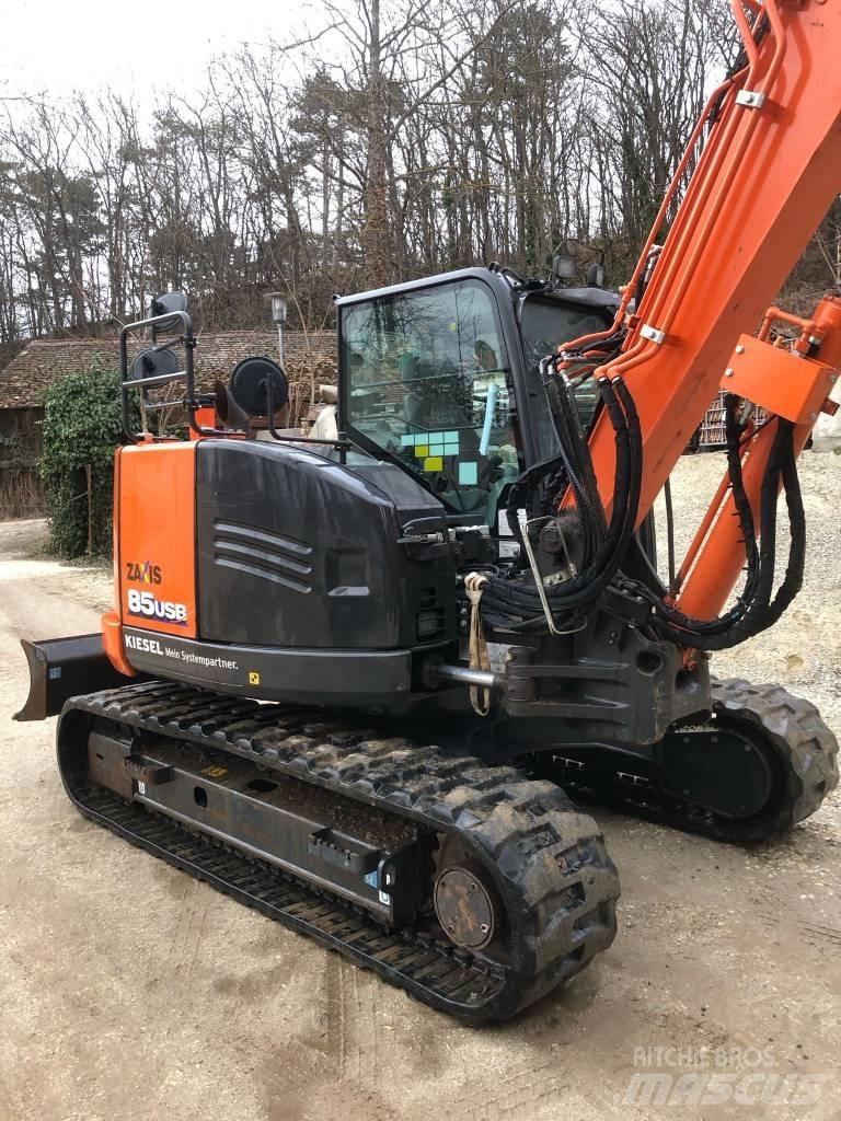Hitachi ZX85USB-6 Mini excavators  7t - 12t