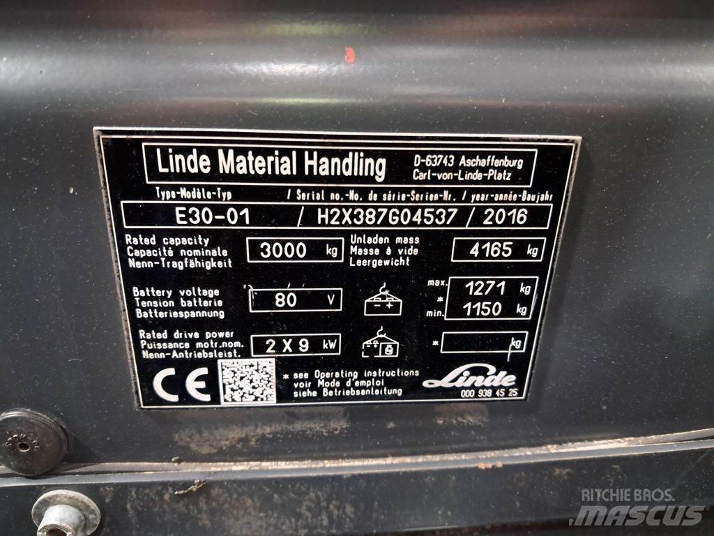 Linde E30-01 Electric Forklifts
