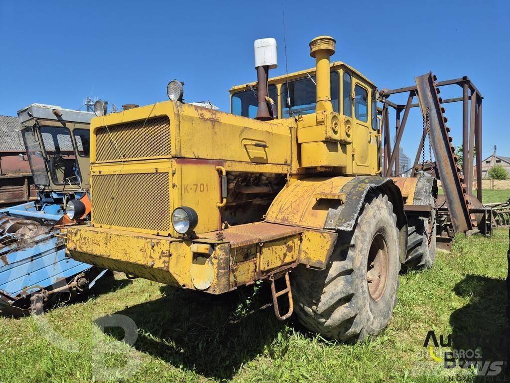 Kirovets K 701 Tractors
