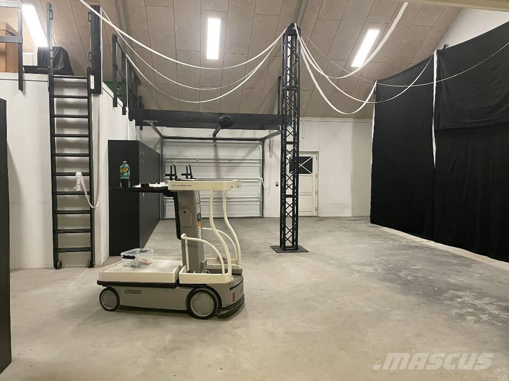 Crown WAVE50-118 Articulated boom lifts