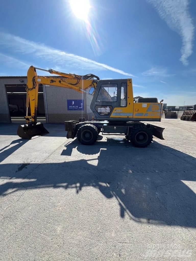 JCB JS130W Wheeled Excavators