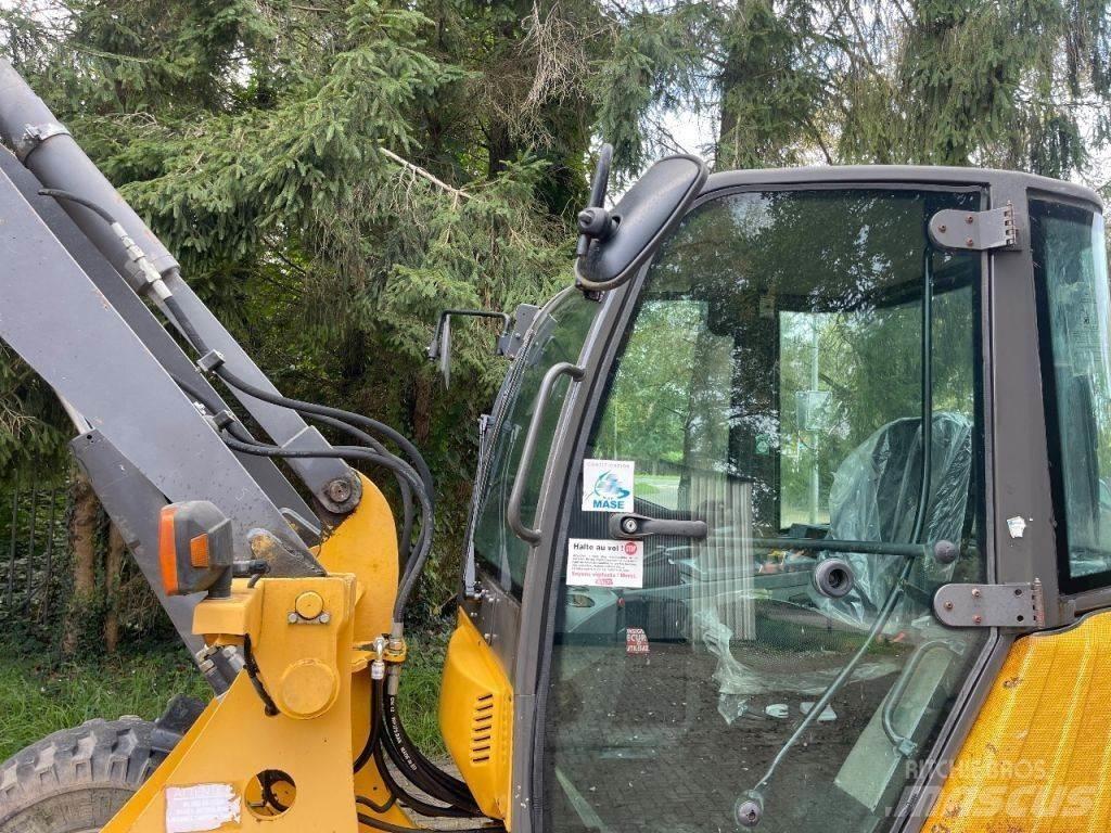 Volvo L25 Wheel Loaders