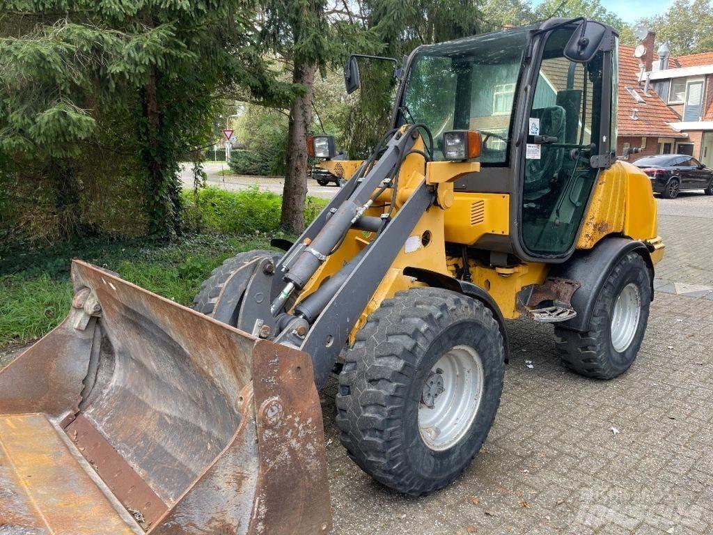 Volvo L25 Wheel Loaders