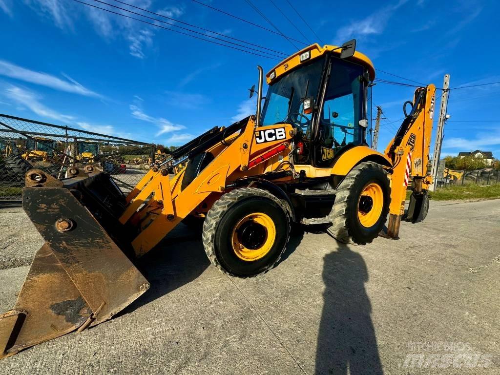 JCB 3CX Backhoe Loaders