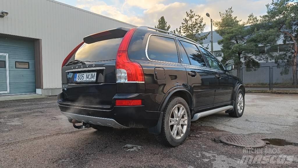 Volvo XC 90 Automobiles / SUVS