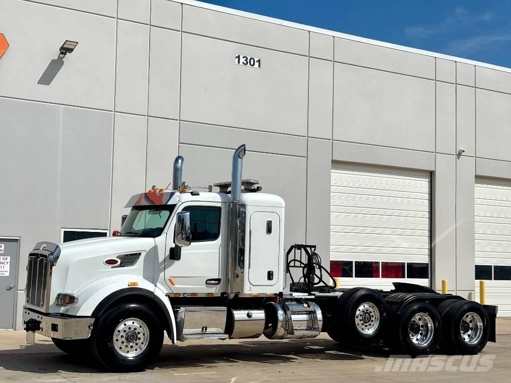 Peterbilt 567 Conventional Trucks / Tractor Trucks
