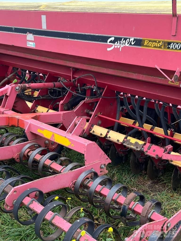 Väderstad Rapid400C Drills