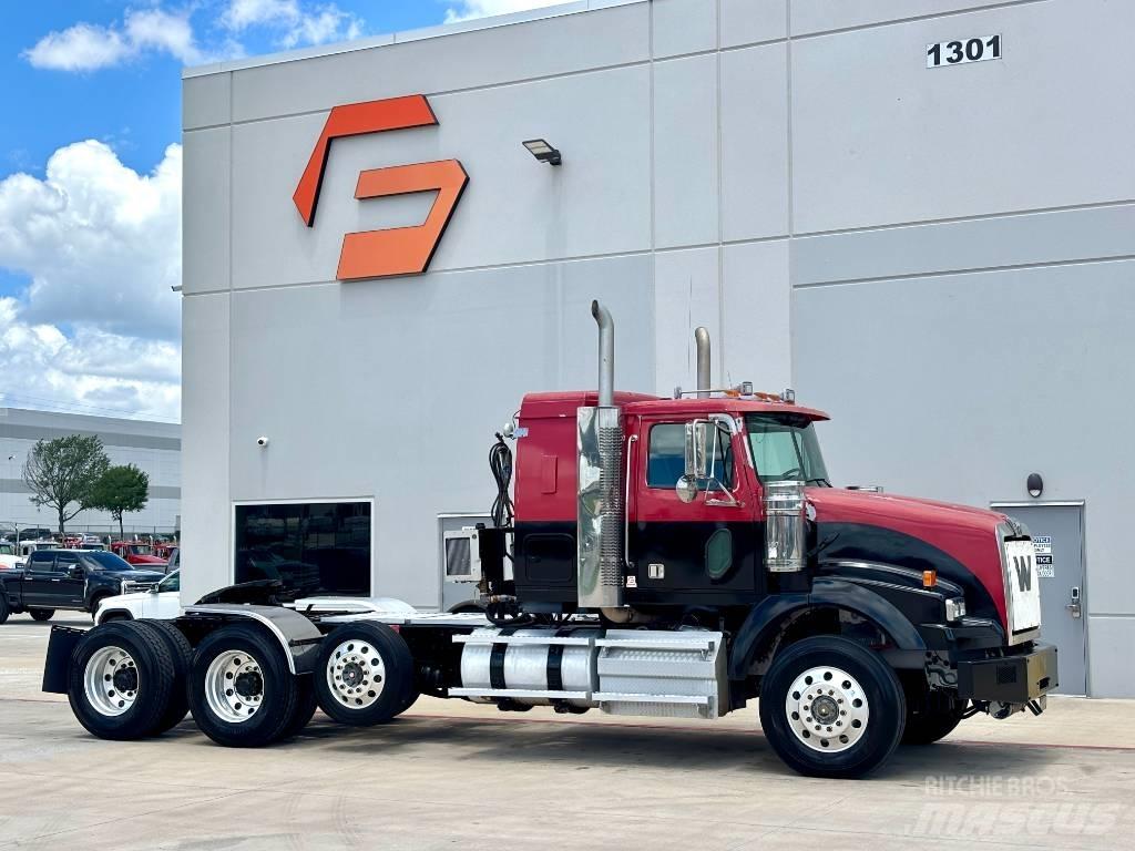 Western Star 4900 Conventional Trucks / Tractor Trucks