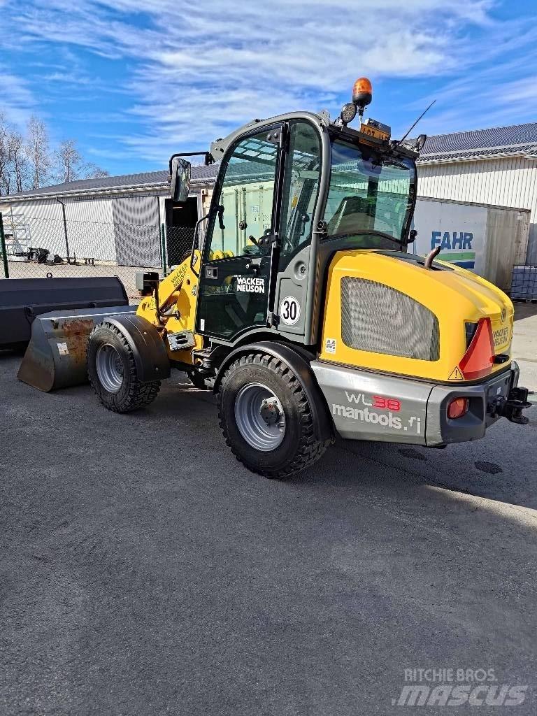 Wacker Neuson WL 38 Wheel Loaders