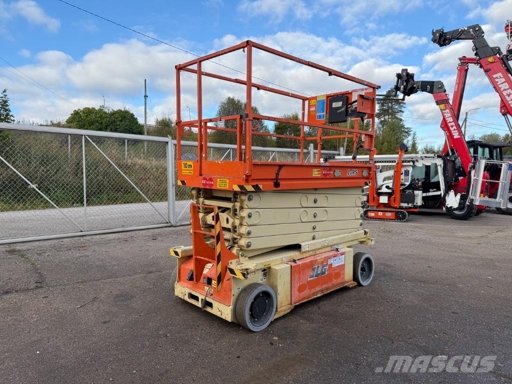 JLG 10 RS Scissor Lifts