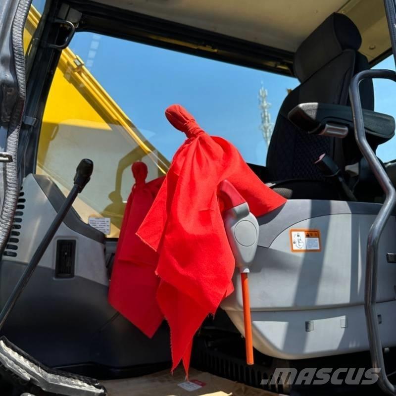 Komatsu PC 160 Mini excavators  7t - 12t