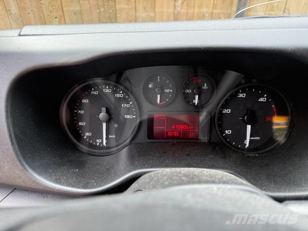 Iveco Daily Pickup Trucks