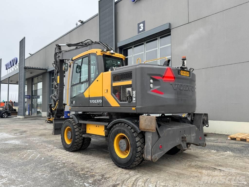 Volvo EW 160 Wheeled Excavators