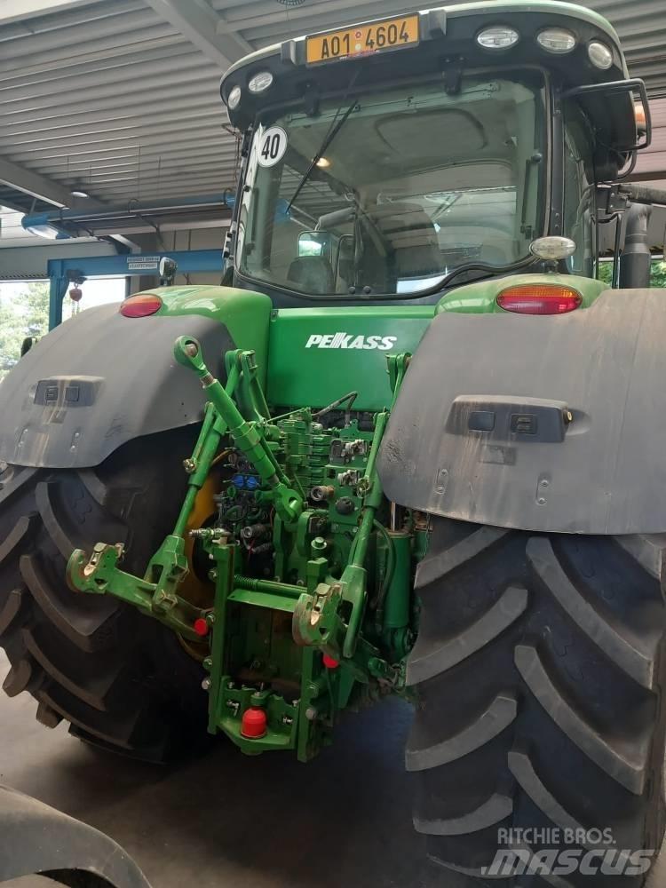 John Deere 7310 R Tractors