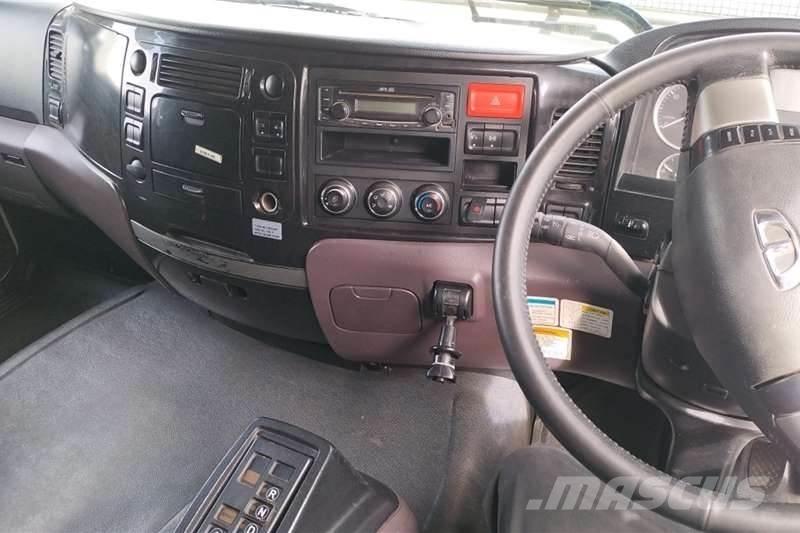 Daewoo KL3TX Other Trucks