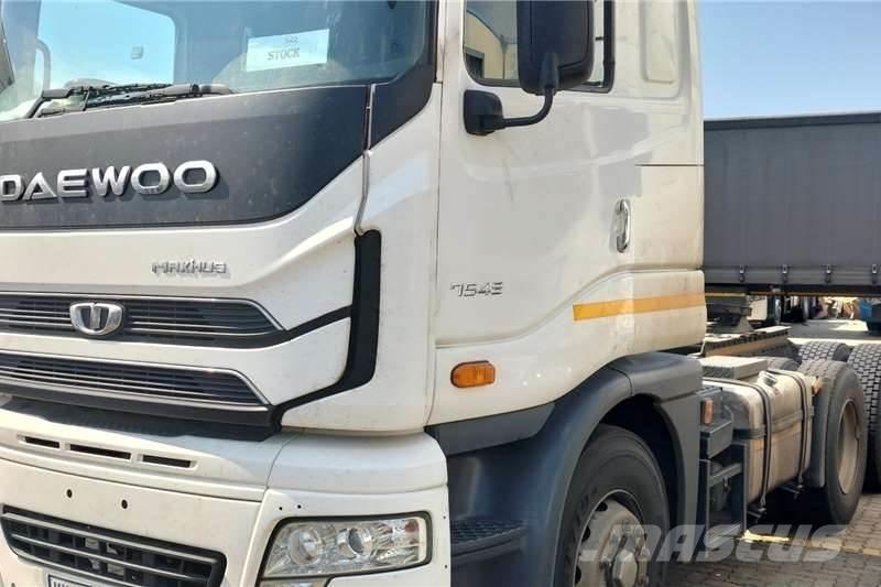 Daewoo KL3TX Other Trucks