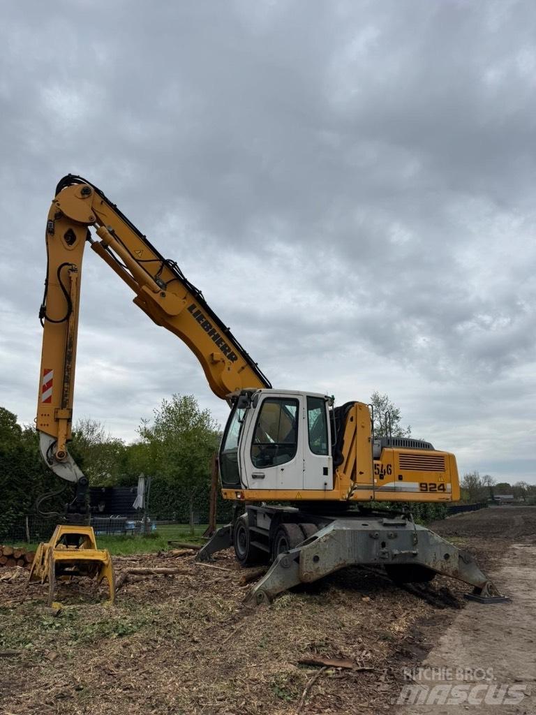 Liebherr A 924 C Knuckleboom loaders
