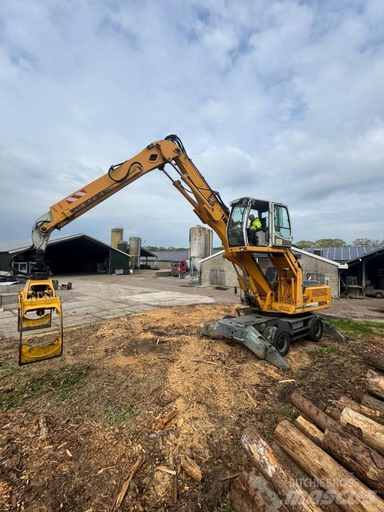 Liebherr A 924 C Knuckleboom loaders