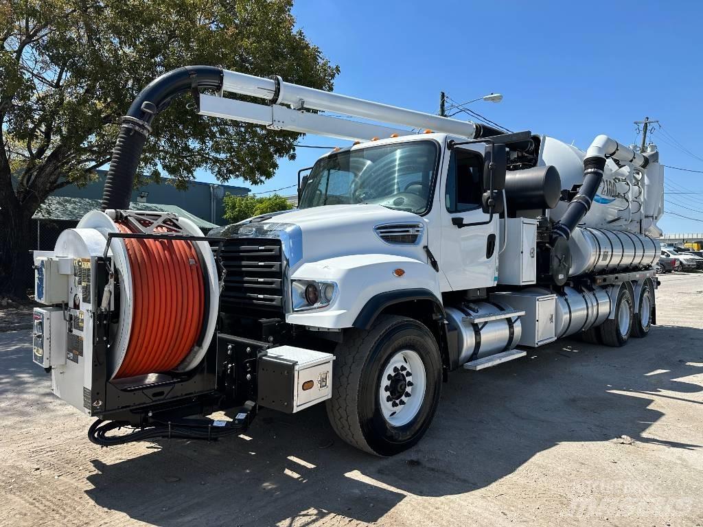Freightliner 114 SD Vacuum Trucks