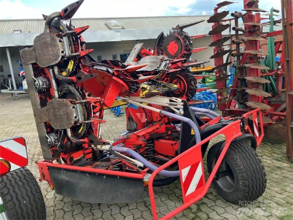 Kemper 375 Combine Attachments