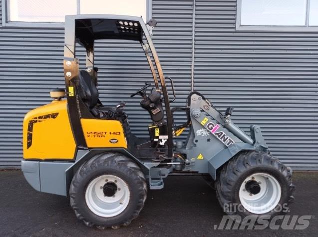 GiANT v452t hd x-tra Mini Loader