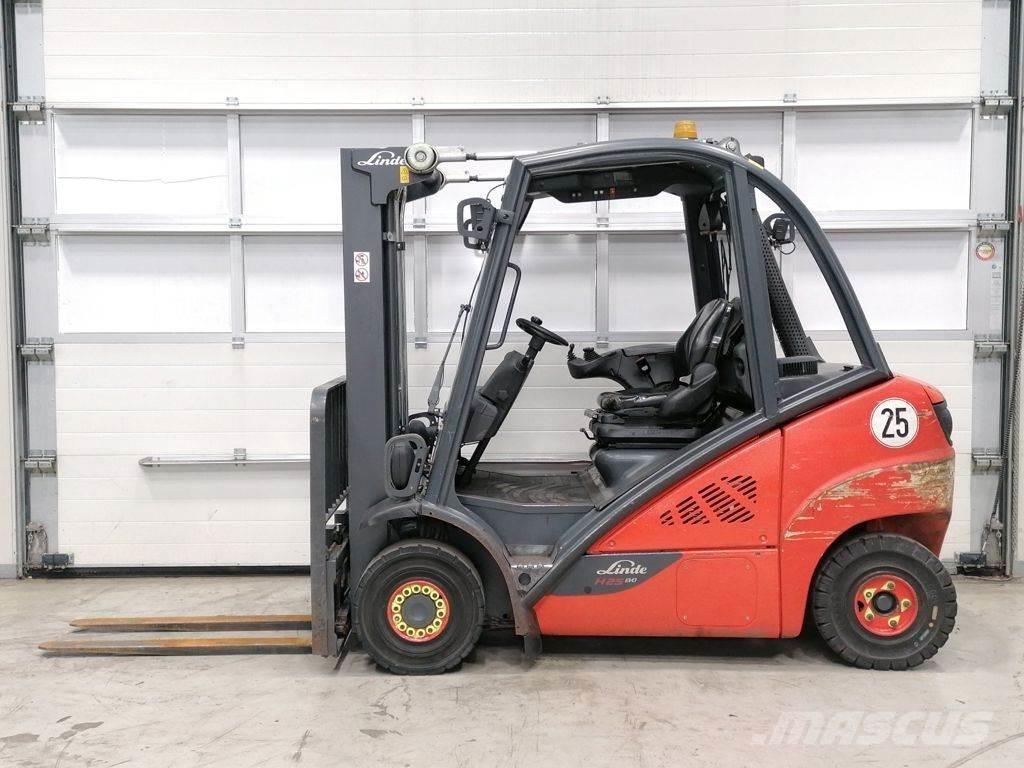 Linde H25D-02 Diesel Forklifts