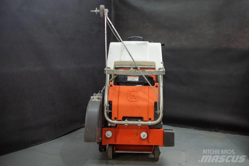 Husqvarna FS413 Asphalt Splitting Equipment