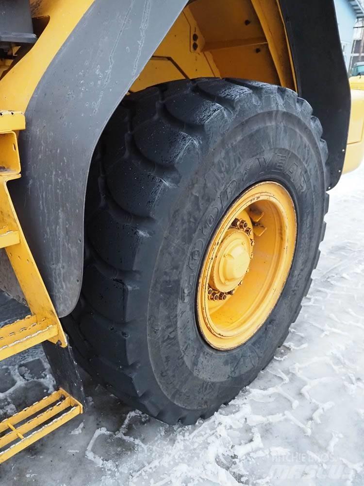 Volvo L 90 F Wheel Loaders