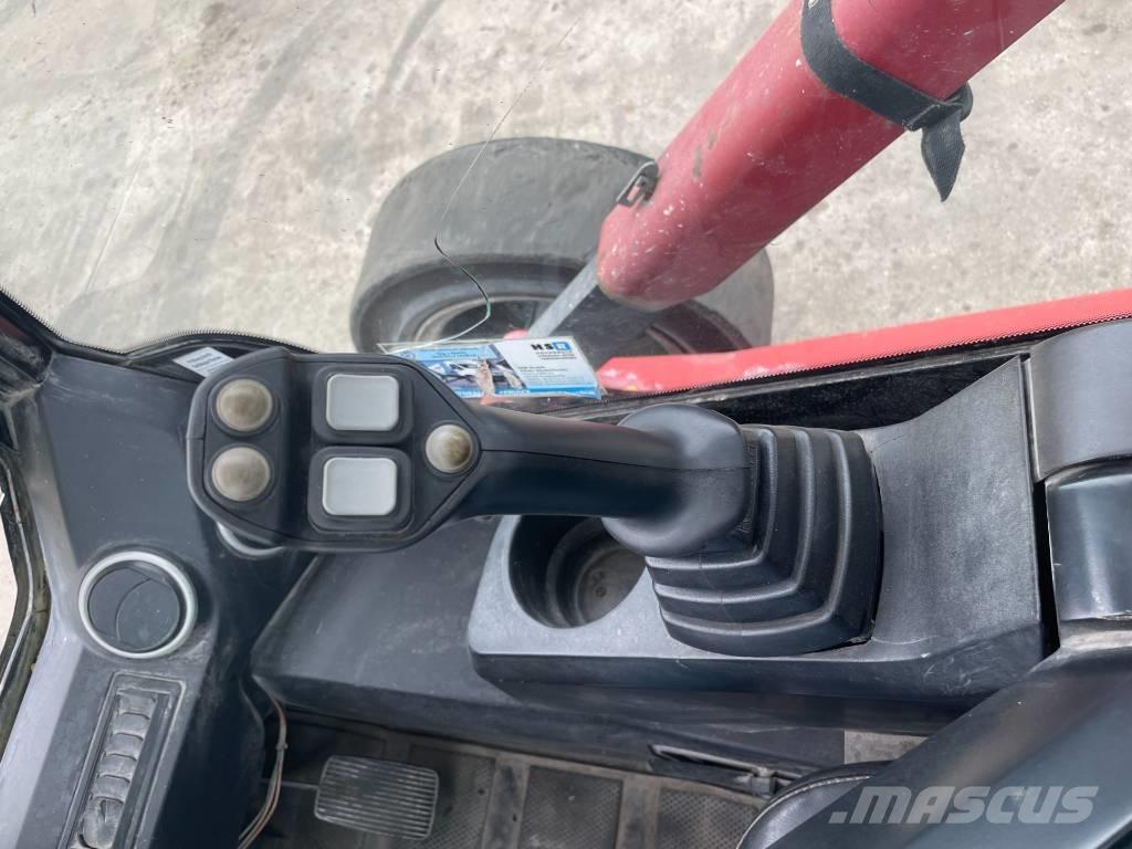 JCB R260 Skid Steer Loaders