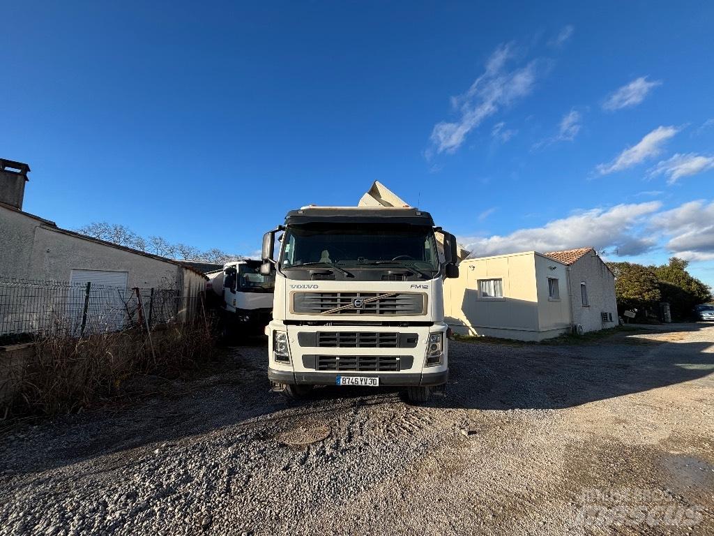 Volvo FM 12 380 Dump Trucks