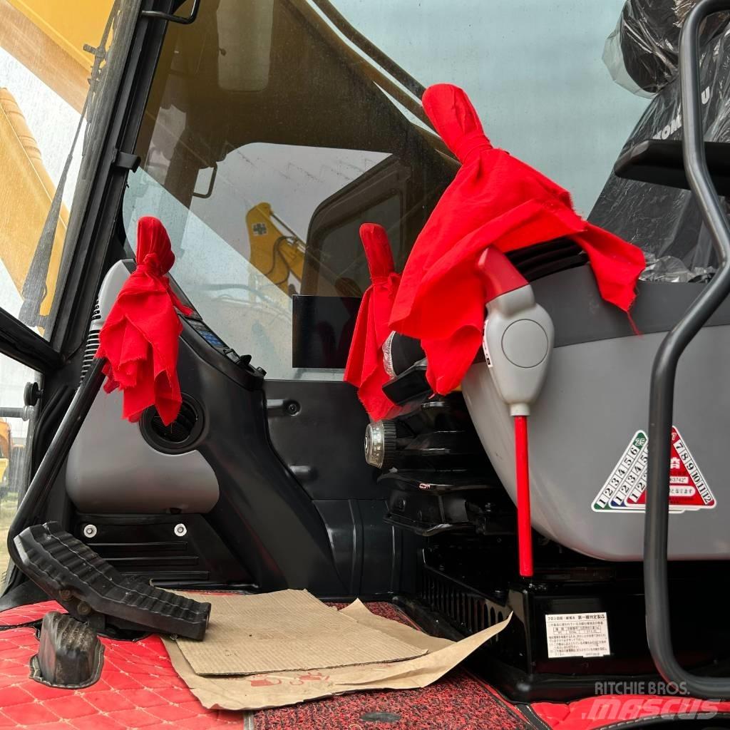Komatsu 350-8 Crawler Excavators