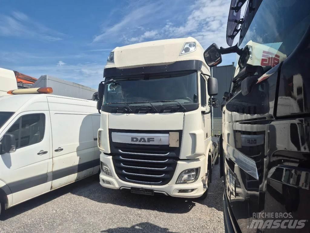 DAF XF 460 6x2 Demountable Trucks