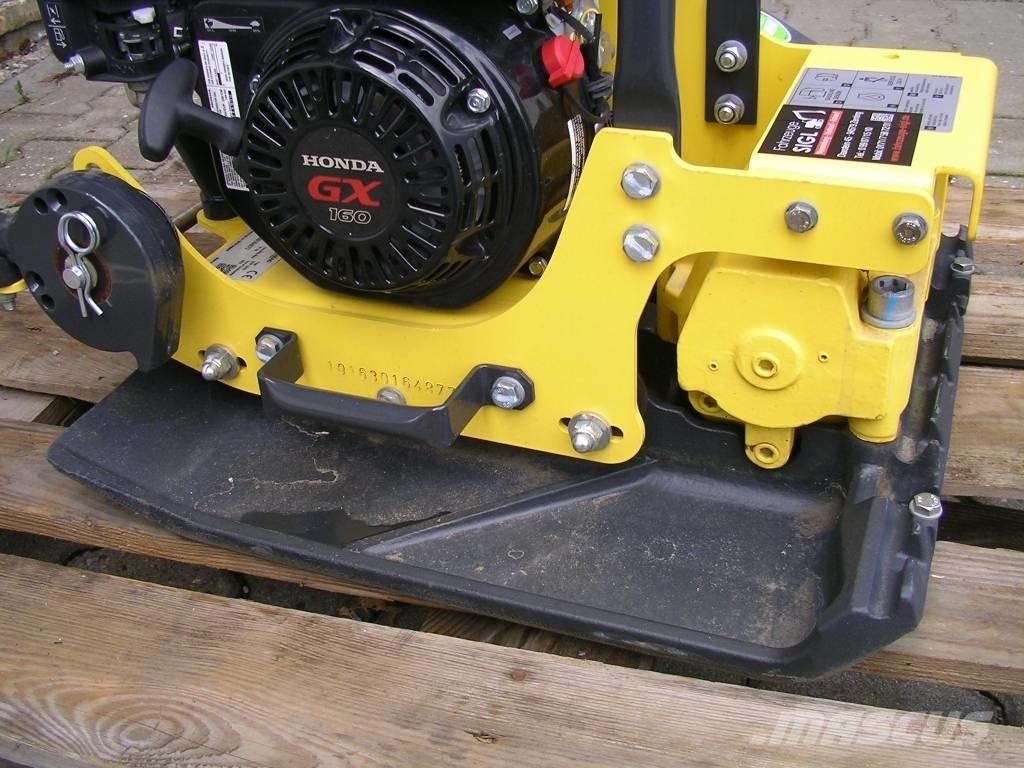 Bomag BVP 18/45 Plate Compactors