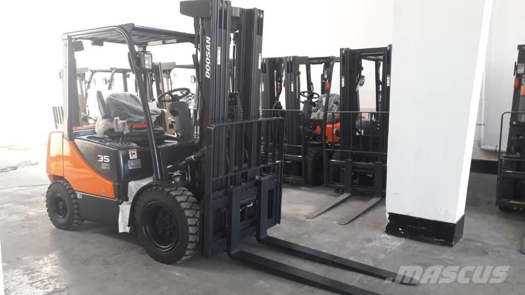 Doosan D35 C-5 Diesel Forklifts