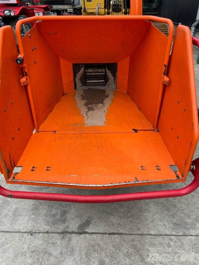 Timberwolf TW230/DHB Wood Chippers