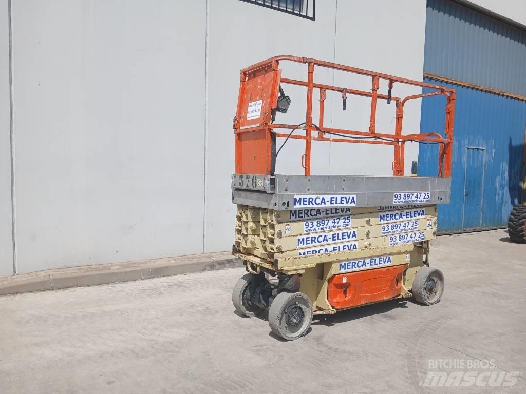 JLG 2630 ES Scissor Lifts
