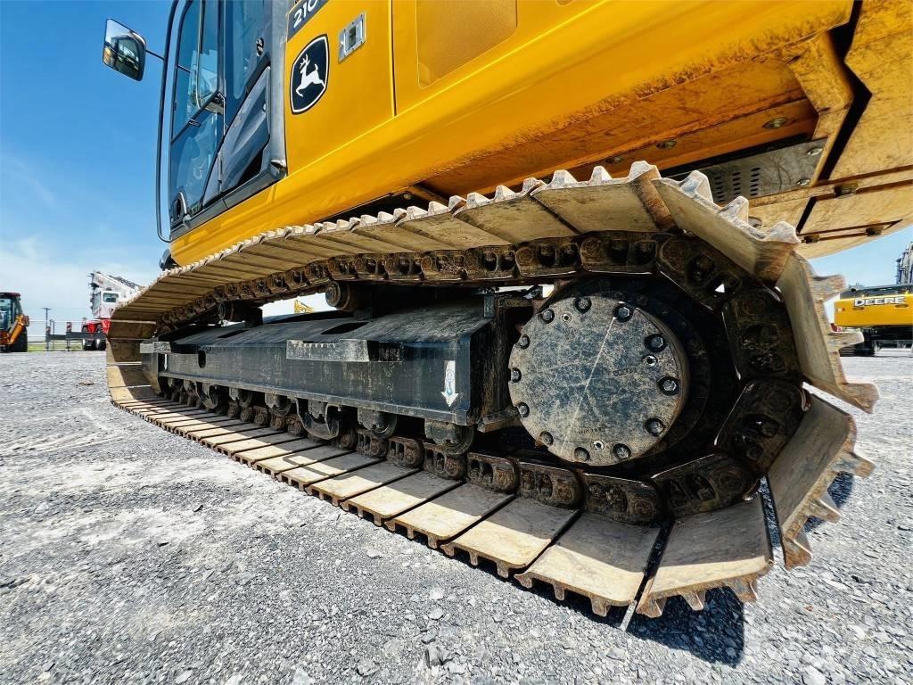 DEERE 210G LC Crawler Excavators