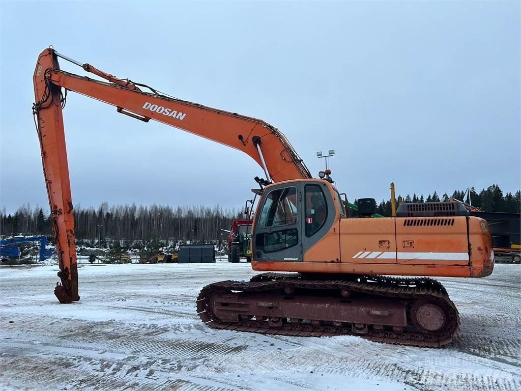 Doosan DX300LC Long / High Reach excavators